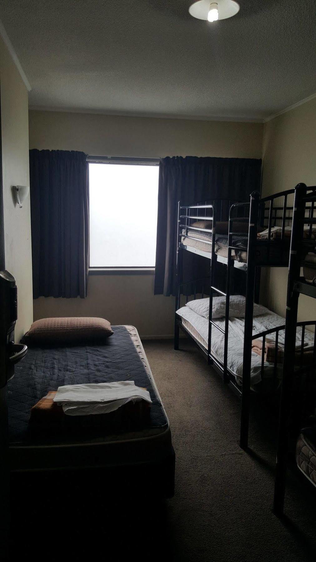 Kiwi Airport Backpackers Hostel Όκλαντ Εξωτερικό φωτογραφία