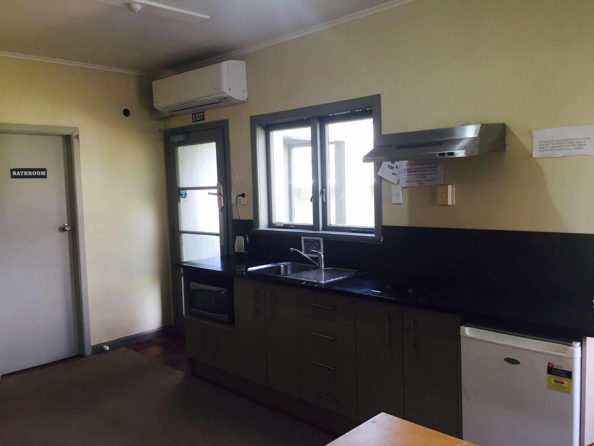Kiwi Airport Backpackers Hostel Όκλαντ Εξωτερικό φωτογραφία