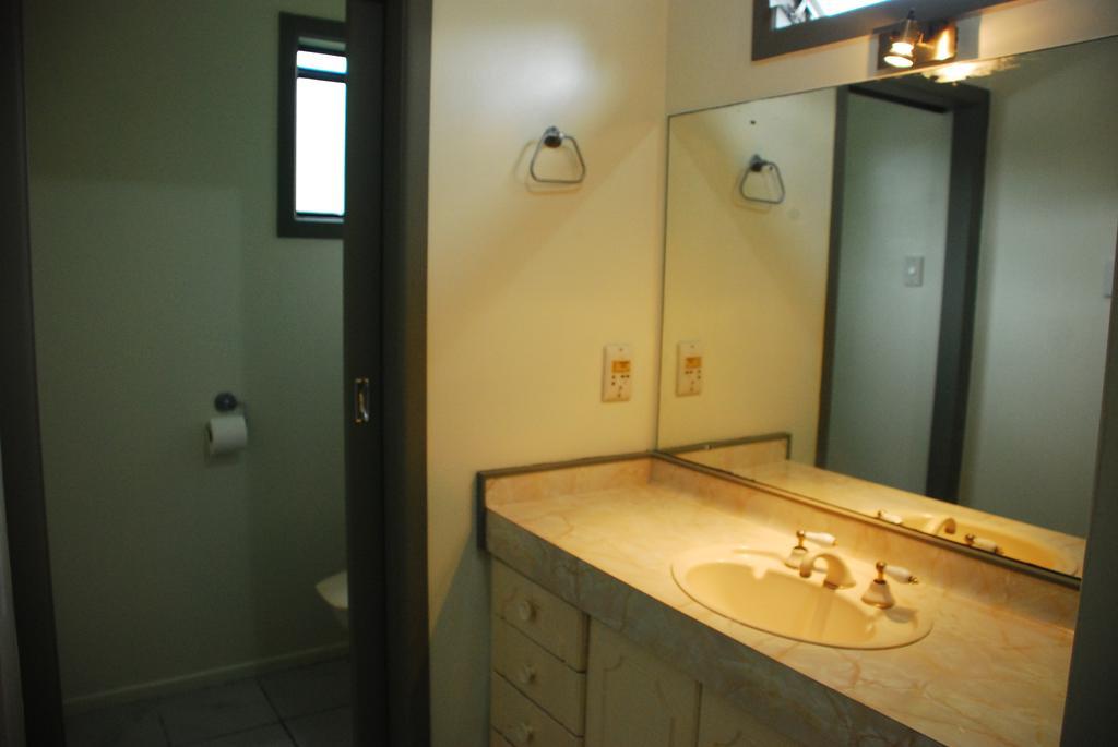 Kiwi Airport Backpackers Hostel Όκλαντ Εξωτερικό φωτογραφία